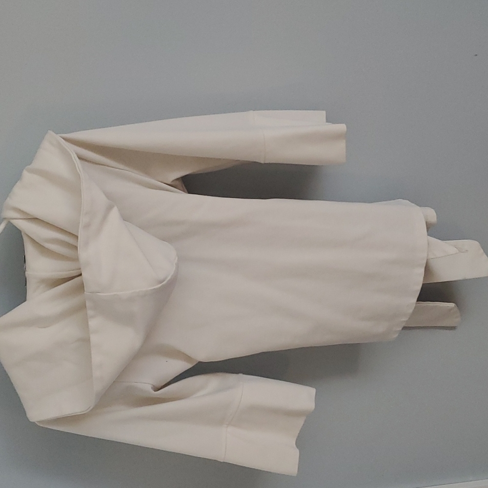 Ivory hooded wrap jacket - Picture 3 of 4